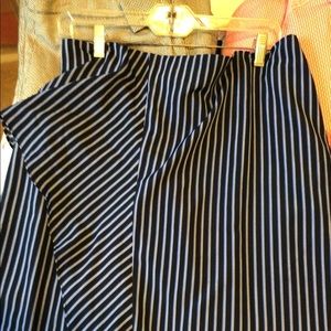 Long (3/4 length) fully lined skirt